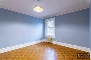 31-14 Crescent St, Astoria, NY 11106 - Photo 4