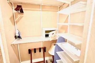 111 E 56th St, New York, NY 10022 - Photo 6