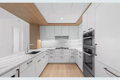 50 W 66th Street #15E, New York, NY 10023 - Photo 4