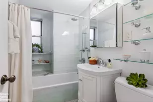 143 Bennett Ave, New York City, NY 10040 - Photo 8