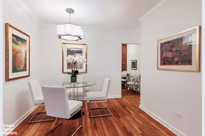 143 Bennett Avenue #5L, New York City, NY 10040 - Photo 2