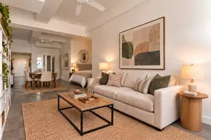 310 E 46th St, New York City, NY 10017 - Photo 2