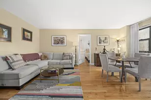 357 E 57th St, New York, NY 10022 - Photo 2
