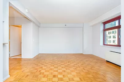 4-74 48th Avenue #3-BB, Long Island City, NY 11109 - Photo 2