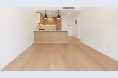 30-05 Vernon Boulevard #4-G, New York City, NY 11102 - Photo 2