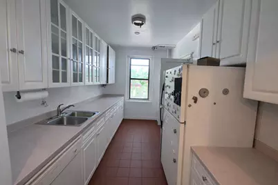 1825 Riverside Drive #5-B, New York, NY 10034 - Photo 4