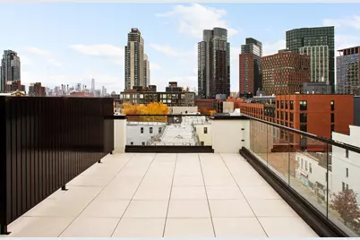 1110 Manhattan Avenue #5, Brooklyn, NY 11222 - Photo 12