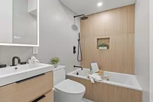 204 Withers St, New York City, NY 11211 - Photo 6