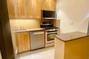 305 E 24th St, New York City, NY 10010 - Photo 6