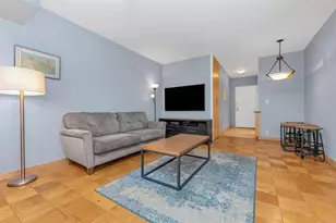 305 E 24th St, New York City, NY 10010 - Photo 2