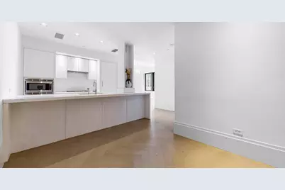 101 Wall Street #8B, New York City, NY 10005 - Photo 2