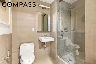 454 W 54th St, New York City, NY 10019 - Photo 8