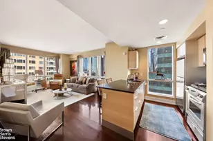 350 W 42nd St, New York City, NY 10036 - Photo 4