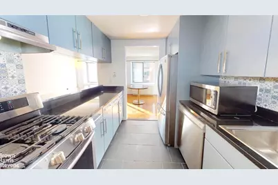 300 W 135th Street #4J, New York City, NY 10030 - Photo 4