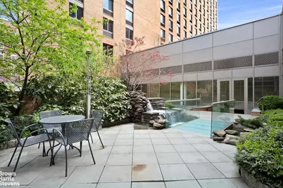 300 W 135th Street #4M, New York City, NY 10030 - Photo 14
