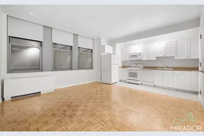 15 Park Row #10G, New York, NY 10038 - Photo 1