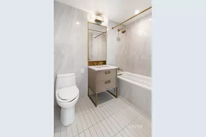 3 Court Square #2010, New York City, NY 11101 - Photo 4