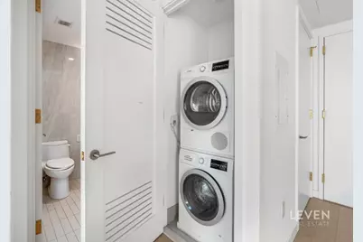 3 Court Square #2010, Long Island City, NY 11101 - Photo 12