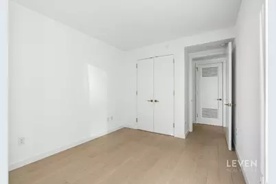 3 Court Square #2010, Long Island City, NY 11101 - Photo 8