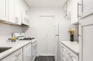 1160 3rd Ave, New York, NY 10065 - Photo 4