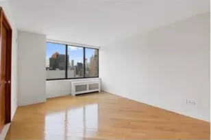 422 E 72nd St, New York City, NY 10021 - Photo 4