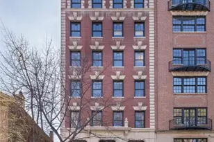 26 Gramercy Pk S, New York City, NY 10003 - Photo 6