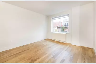 101 E 10th Street #5f, New York City, NY 10003 - Photo 2