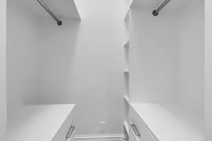 140 W 69th St, New York City, NY 10023 - Photo 8