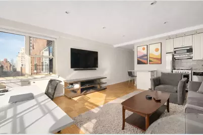 233 E 70th Street #14R, New York City, NY 10021 - Photo 2