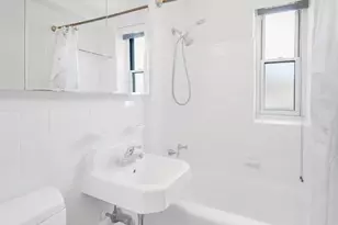 530 Grand St, New York City, NY 10002 - Photo 6