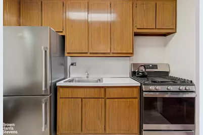 155 W 68th Street #618, New York, NY 10023 - Photo 6