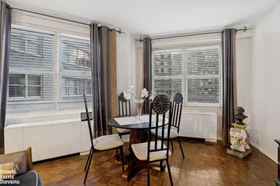 155 W 68th Street #618, New York City, NY 10023 - Photo 4