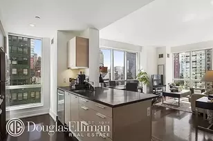 350 W 42nd St, New York City, NY 10036 - Photo 2