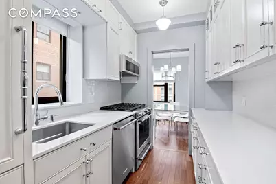 440 E 56th Street #8C, New York, NY 10022 - Photo 6