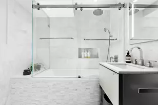 205 E 16th St, New York, NY 10003 - Photo 10