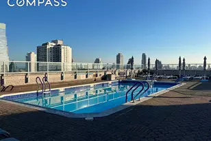 400 E 56th St, New York, NY 10022 - Photo 8