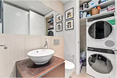 166 W 18th Street #2D, New York City, NY 10011 - Photo 12