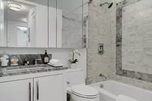 200 E 94th St, New York, NY 10128 - Photo 8