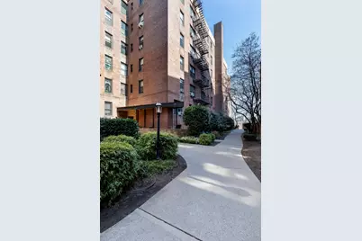 7261 Shore Road #4P, Brooklyn, NY 11209 - Photo 10