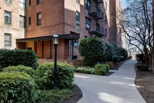 7261 Shore Rd, New York City, NY 11209 - Photo 10