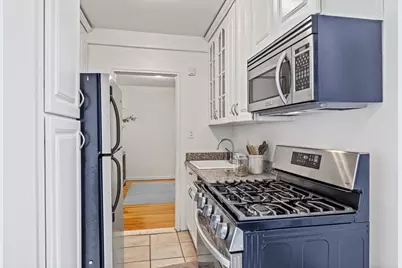 7261 Shore Road #4P, Brooklyn, NY 11209 - Photo 4