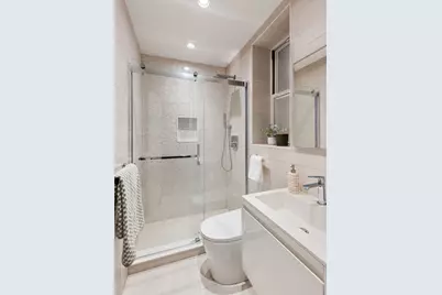 214 W 16th Street #1W, New York City, NY 10011 - Photo 10