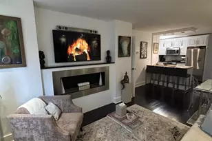 305 E 40th St, New York, NY 10017 - Photo 12