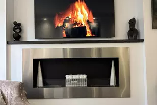 305 E 40th St, New York, NY 10017 - Photo 20