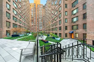 425 E 63rd St, New York City, NY 10065 - Photo 12