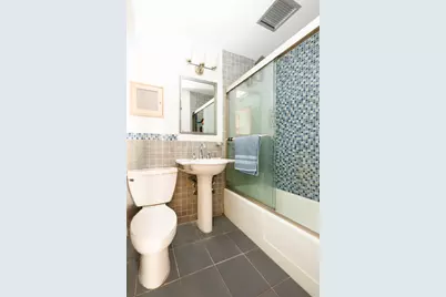 9 Barrow Street #4B, New York City, NY 10014 - Photo 4