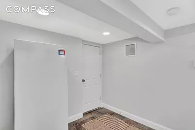 215 Lawrence Avenue, New York City, NY 10310 - Photo 28