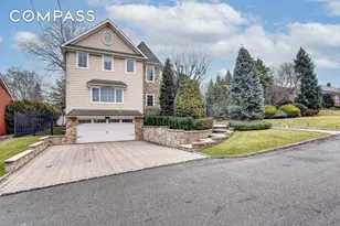 215 Lawrence Ave, New York, NY 10310 - Photo 36