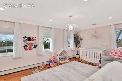 215 Lawrence Avenue, New York City, NY 10310 - Photo 22