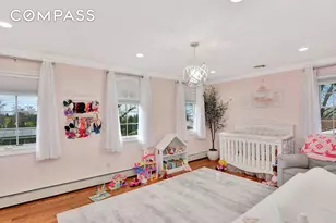 215 Lawrence Ave, New York City, NY 10310 - Photo 22